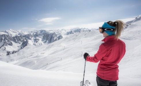 Pyrenees_Cauterets_skiing