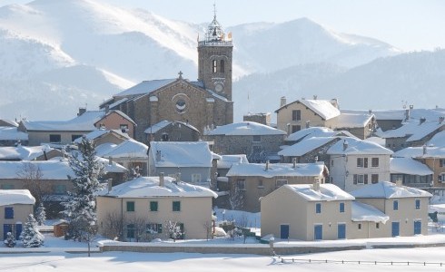 Pyrenees_Les_Angles_Village