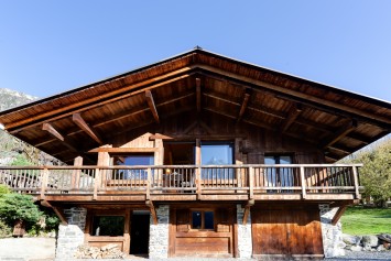 Chalet Haut de Gamme 106 - exterior