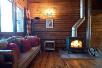 Chalet Elliot Living Room